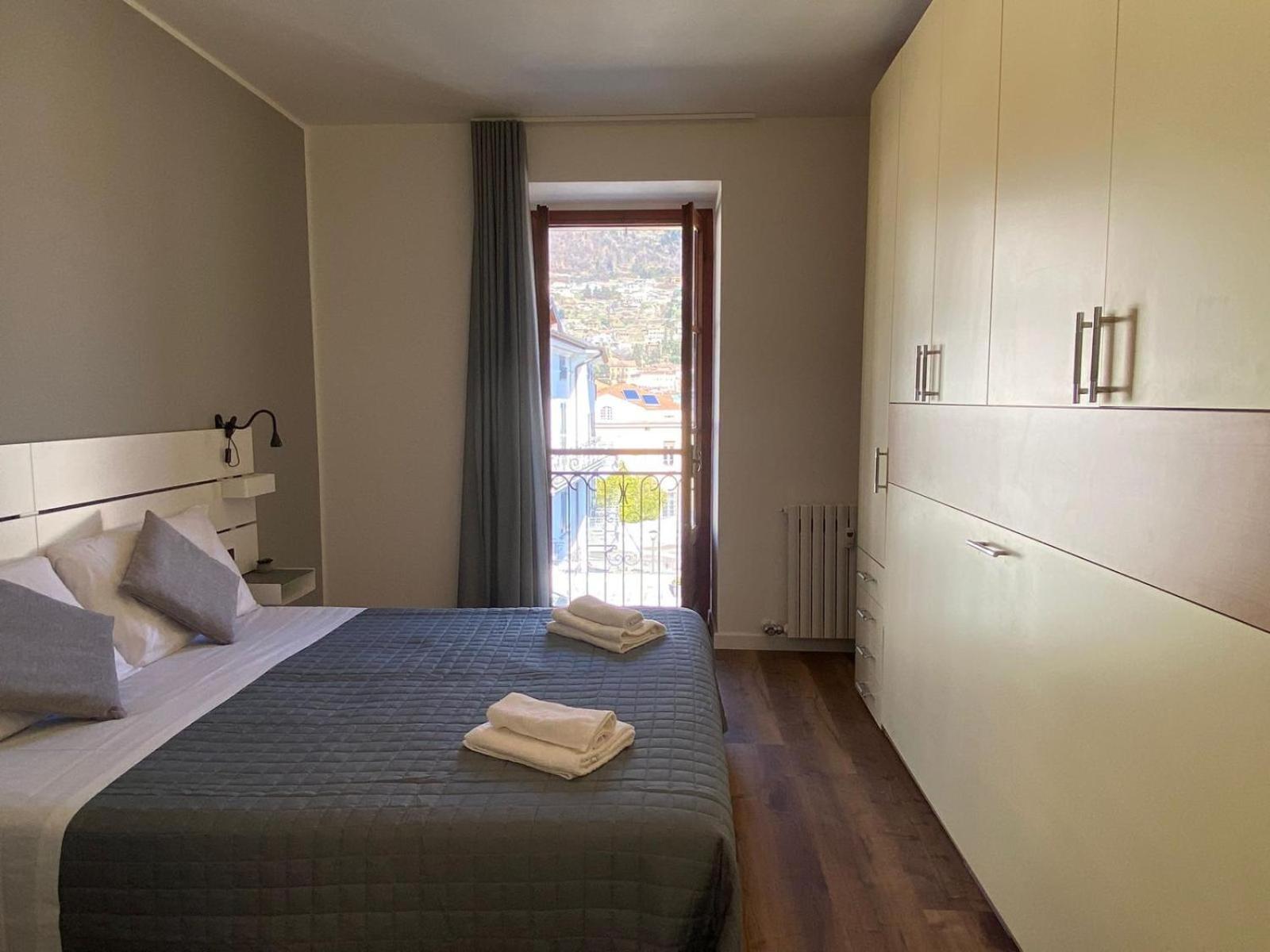 Lakeside Apartment Gravedona Luaran gambar