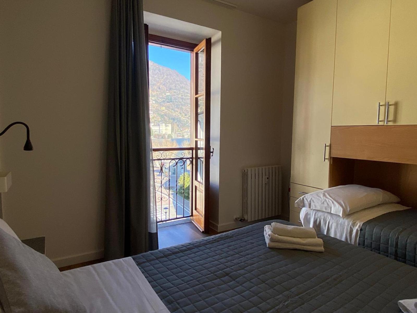 Lakeside Apartment Gravedona Luaran gambar